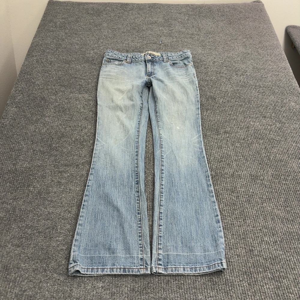 Gap Jeans Womens 8R Light Blue Denim Curvy Flare Low Rise Y2K Style